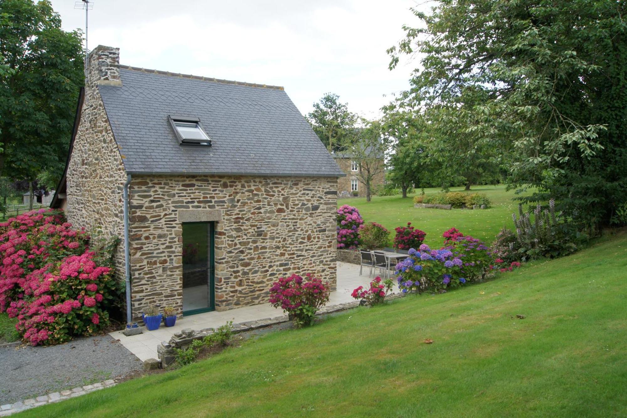 Les Hirondelles Vila Baguer-Pican Exterior foto